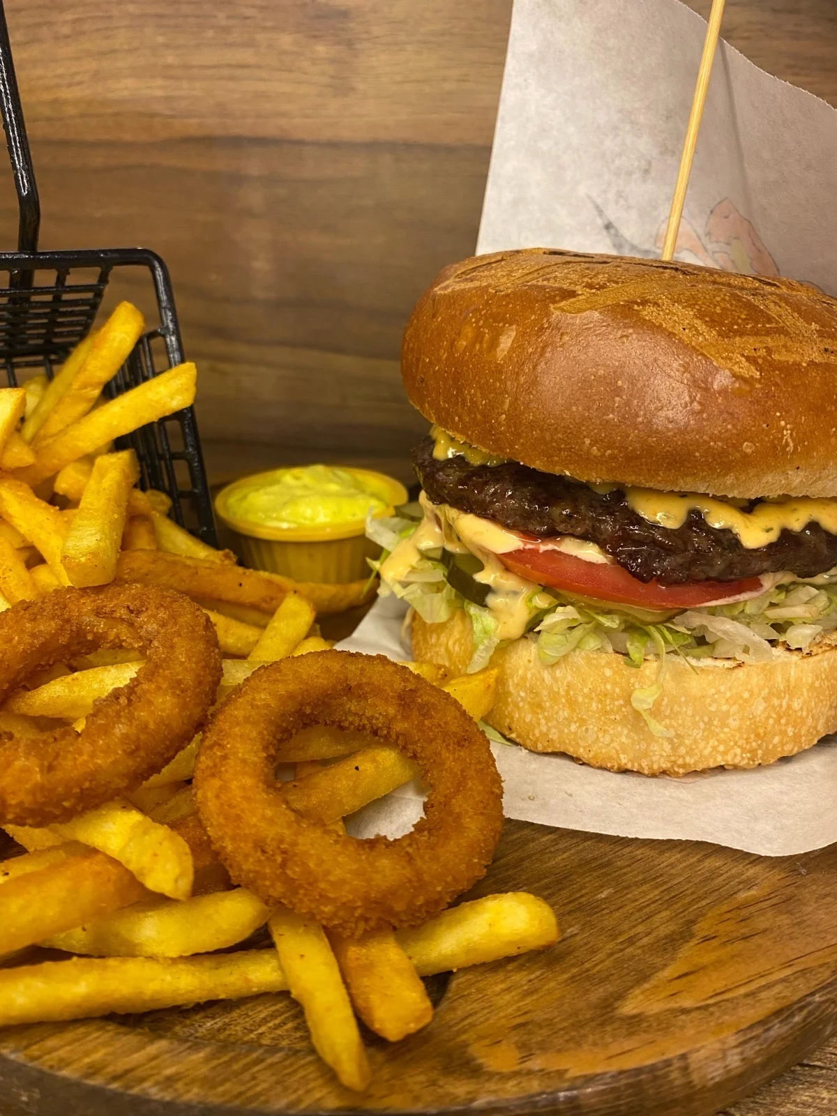 Classic Burger Menü 120 Gr