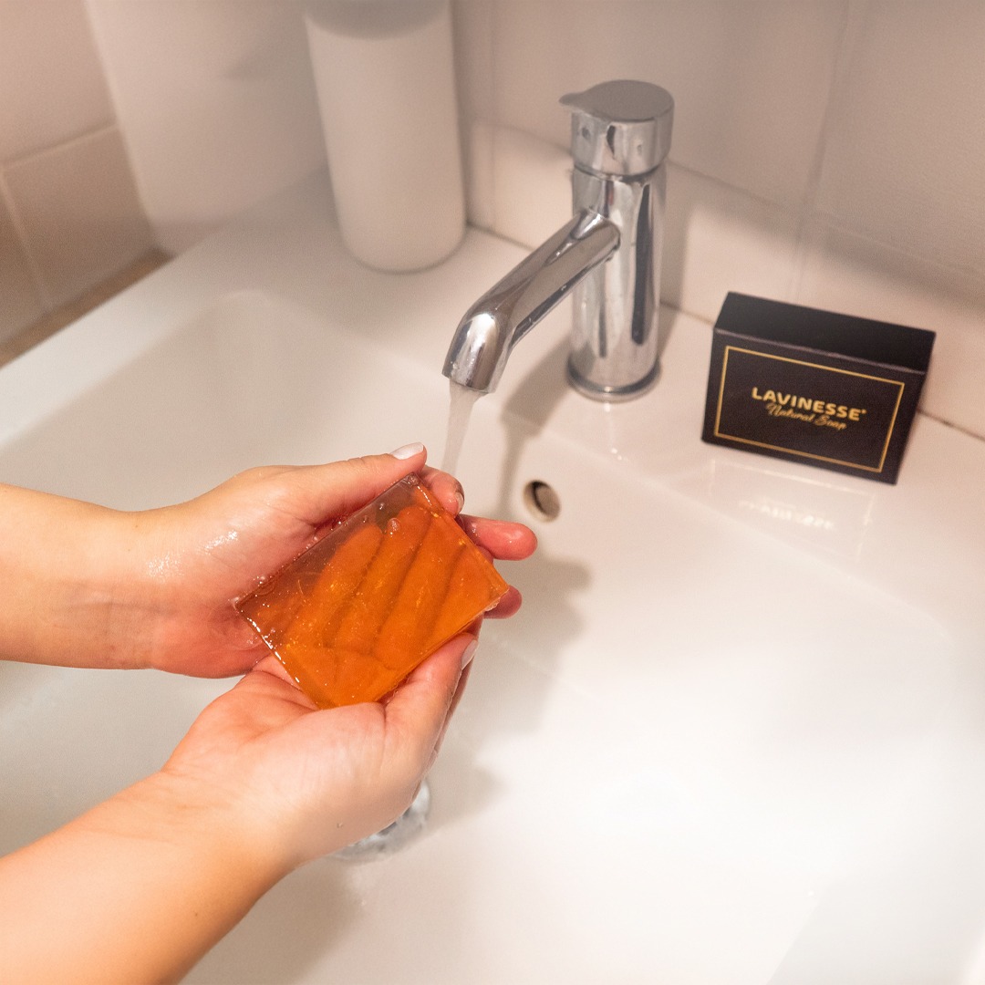 Lavinesse Natural Soap