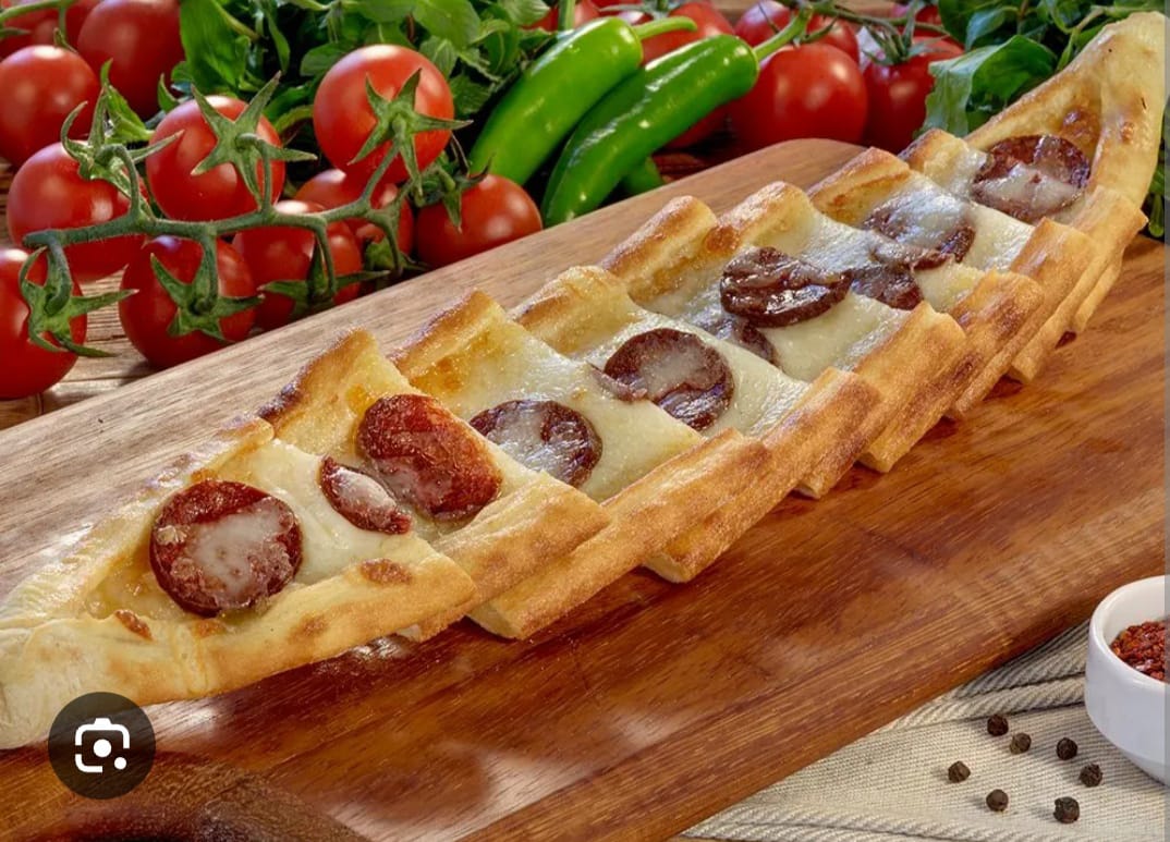 Karadeniz Güveç Pide