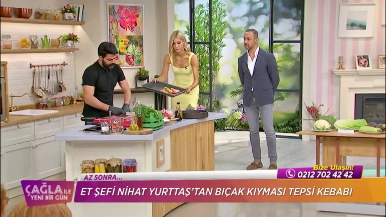 Bıçak Kıyması Tepsi Kebabı