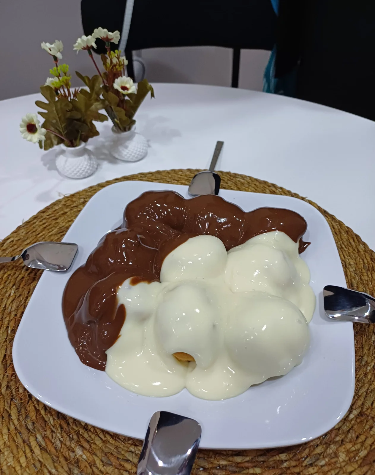 Profiterol-24 Top (1200-13000gr.)