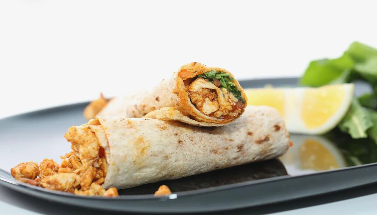 Lavaş Ekmeğine Tavuk Tantuni