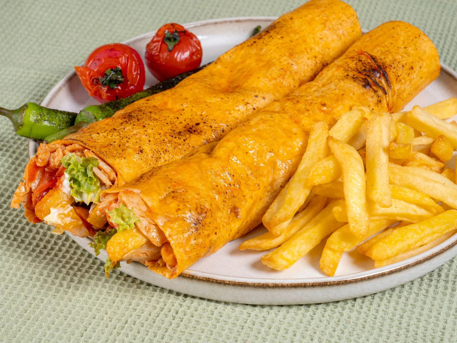 Hatay Usulü Tavuk Döner Dürüm