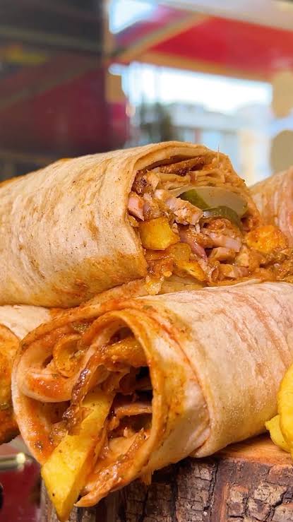 Davul Tavuk Döner Dürüm
