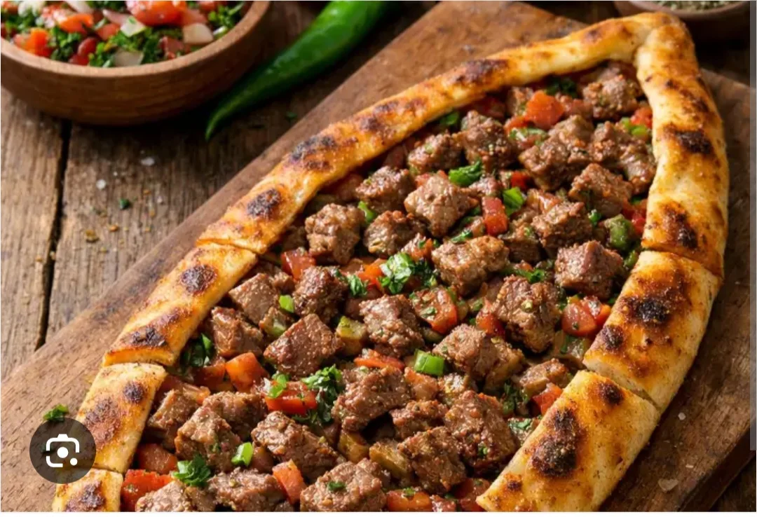 Kuşbaşılı Pide