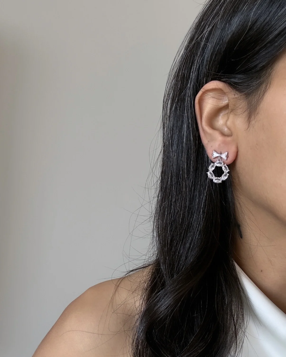 Silver Zircon Taş Fiyonk Detay Küpe