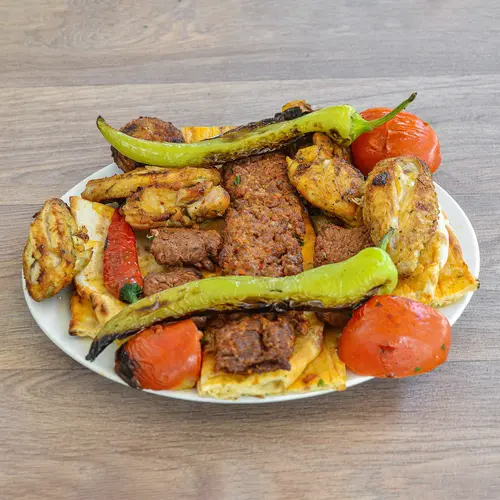 Kıymalı Kuşbaşılı Karışık Kebap (2 Kişilik)