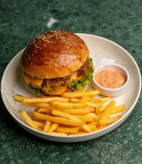 Petek Özel Hamburger