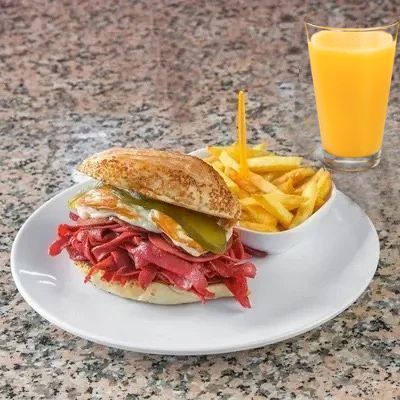 Kumru Sandviç Menü