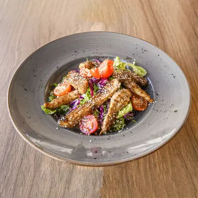 Izgara Tavuk Salata