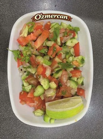 ÇOBAN SALATA