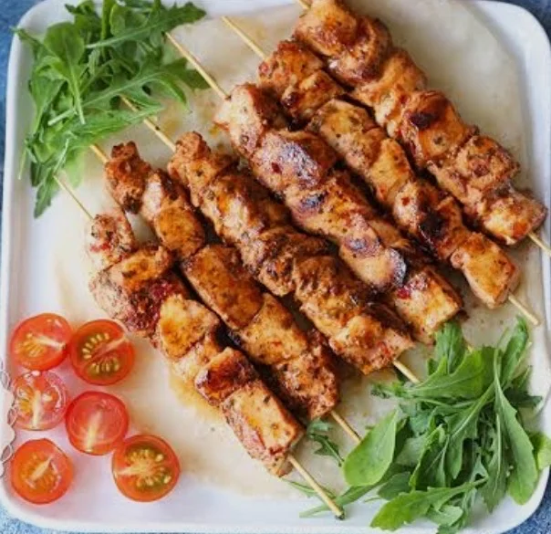 Tavuk Servis