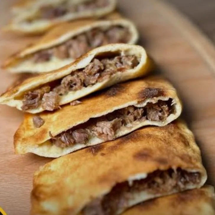 Kavurmalı Pide
