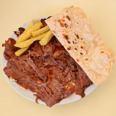 Pilav Üstü Et Yaprak Döner