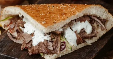 KÜMESCHİ DÖNER