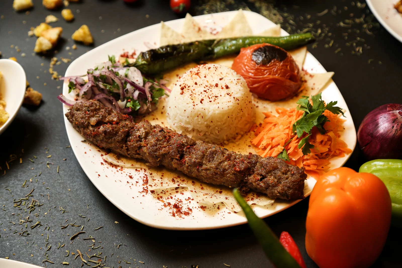 Şevki Usta nın Yeri