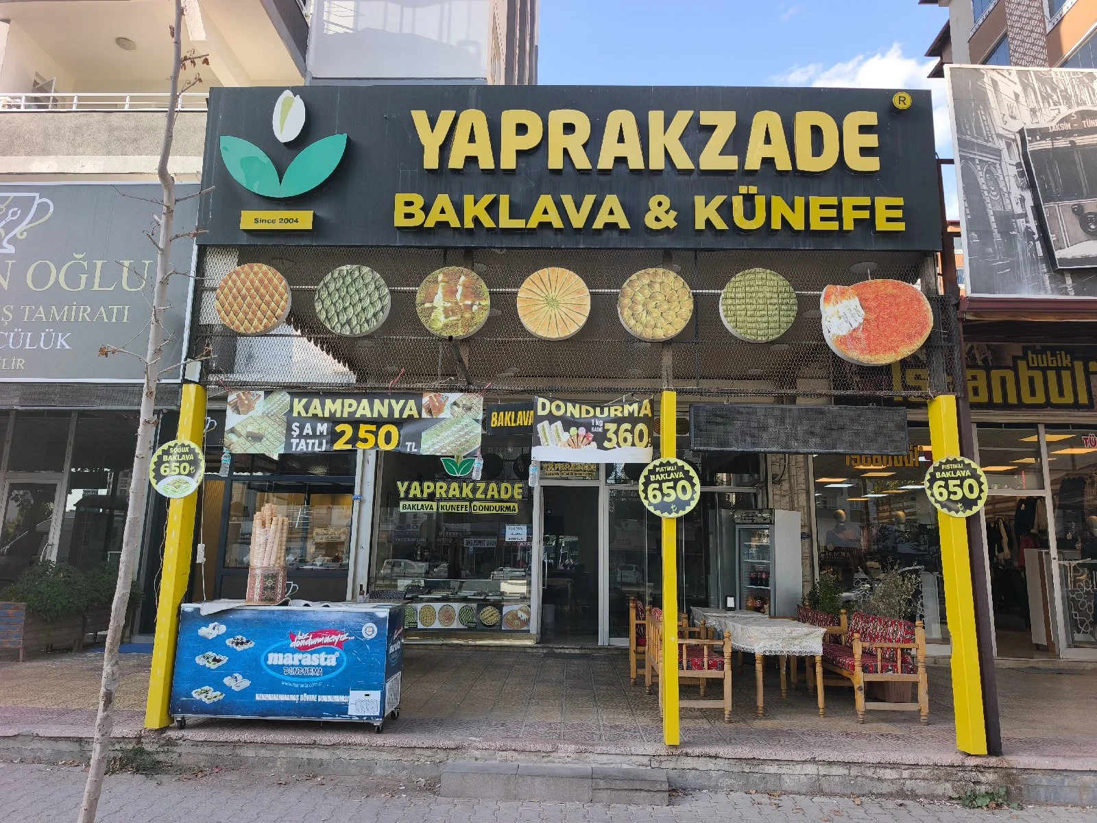 Yaprakzade Baklava Künefe